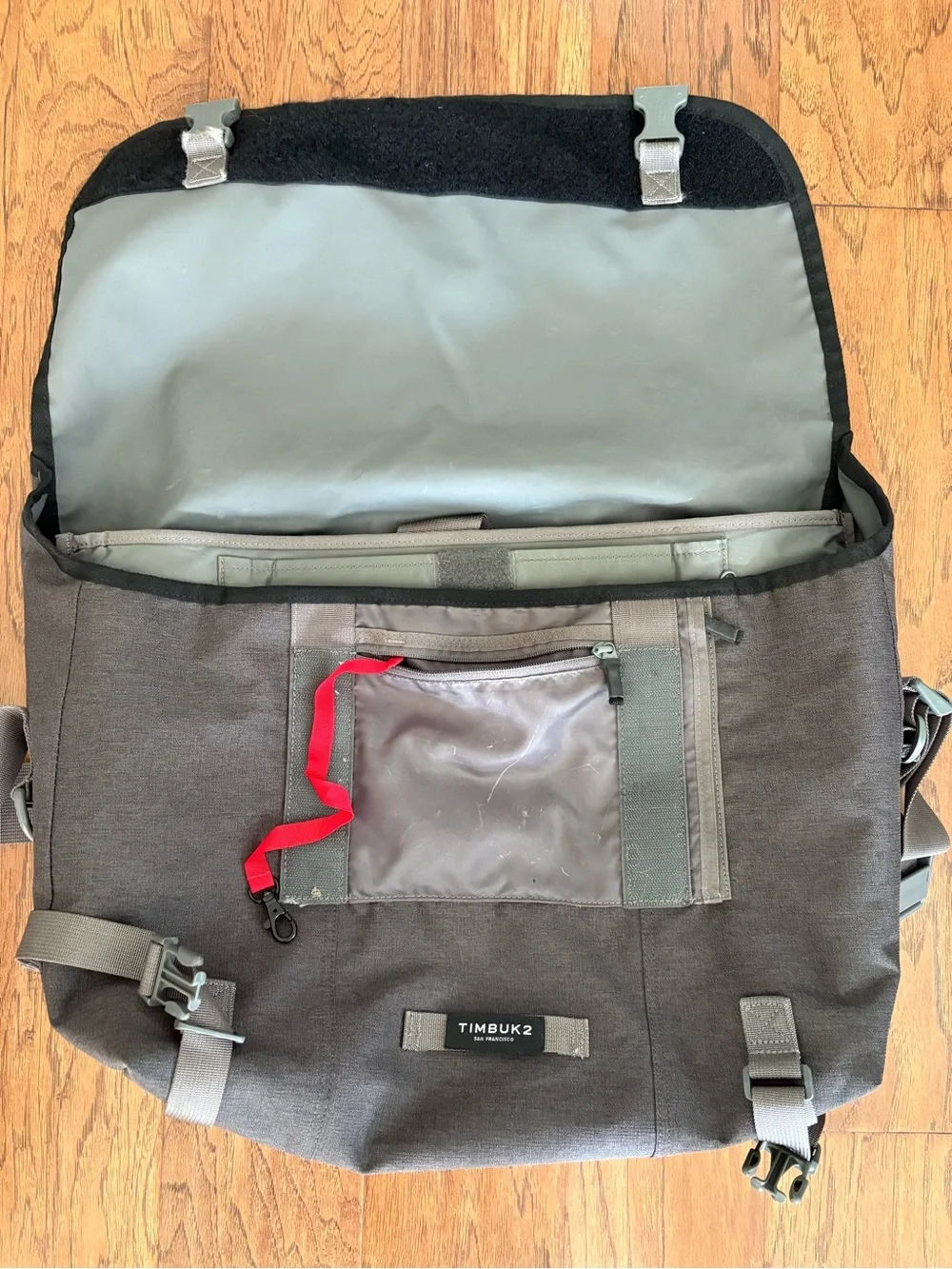 Timbuk2 Gray Classic Messenger Bag (Large)